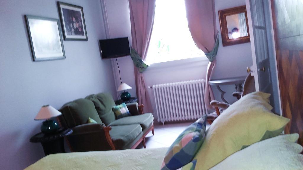 로쉐코르봉 Le Vieux Vauvert B&B 외부 사진