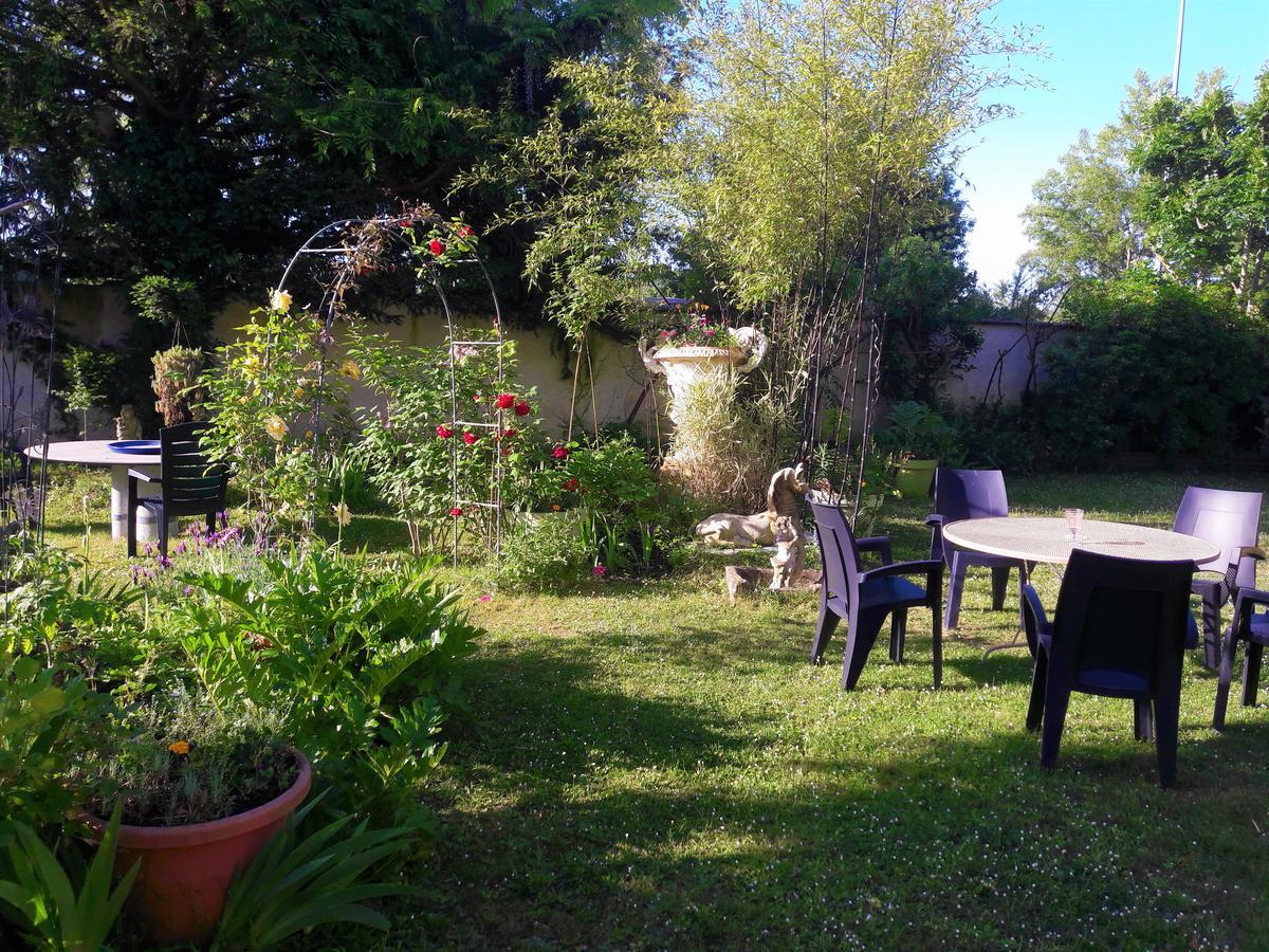 로쉐코르봉 Le Vieux Vauvert B&B 외부 사진